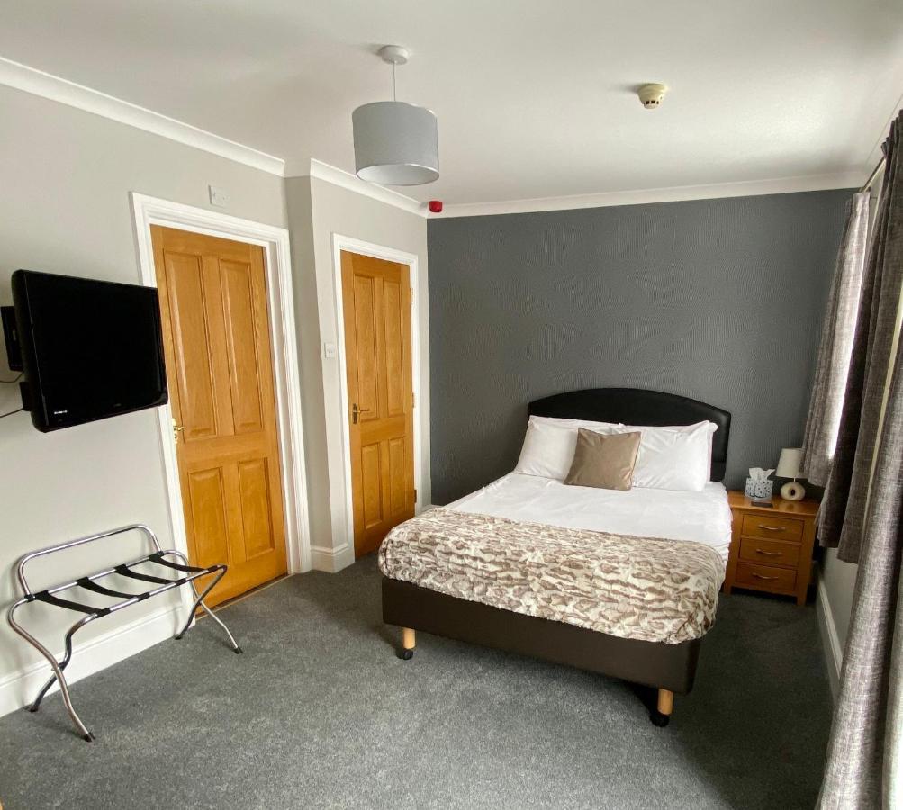 Jeffersons Hotel & Serviced Apartments (Adults Only) Barrow-in-Furness Exteriör bild