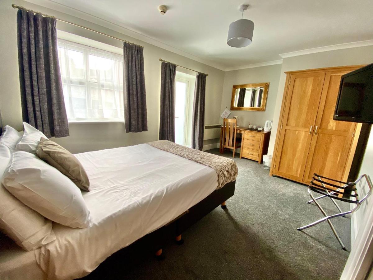 Jeffersons Hotel & Serviced Apartments (Adults Only) Barrow-in-Furness Exteriör bild