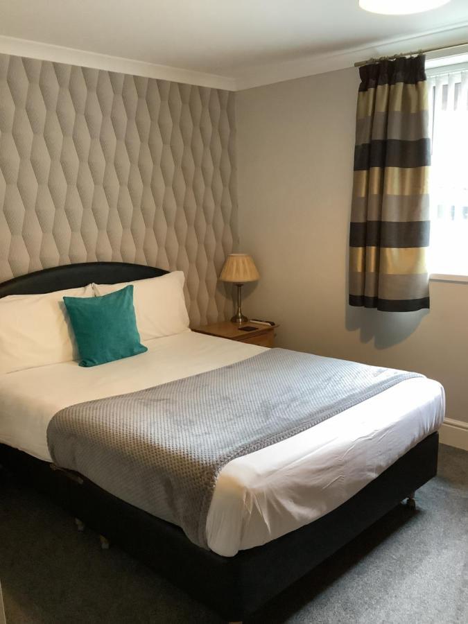 Jeffersons Hotel & Serviced Apartments (Adults Only) Barrow-in-Furness Rum bild