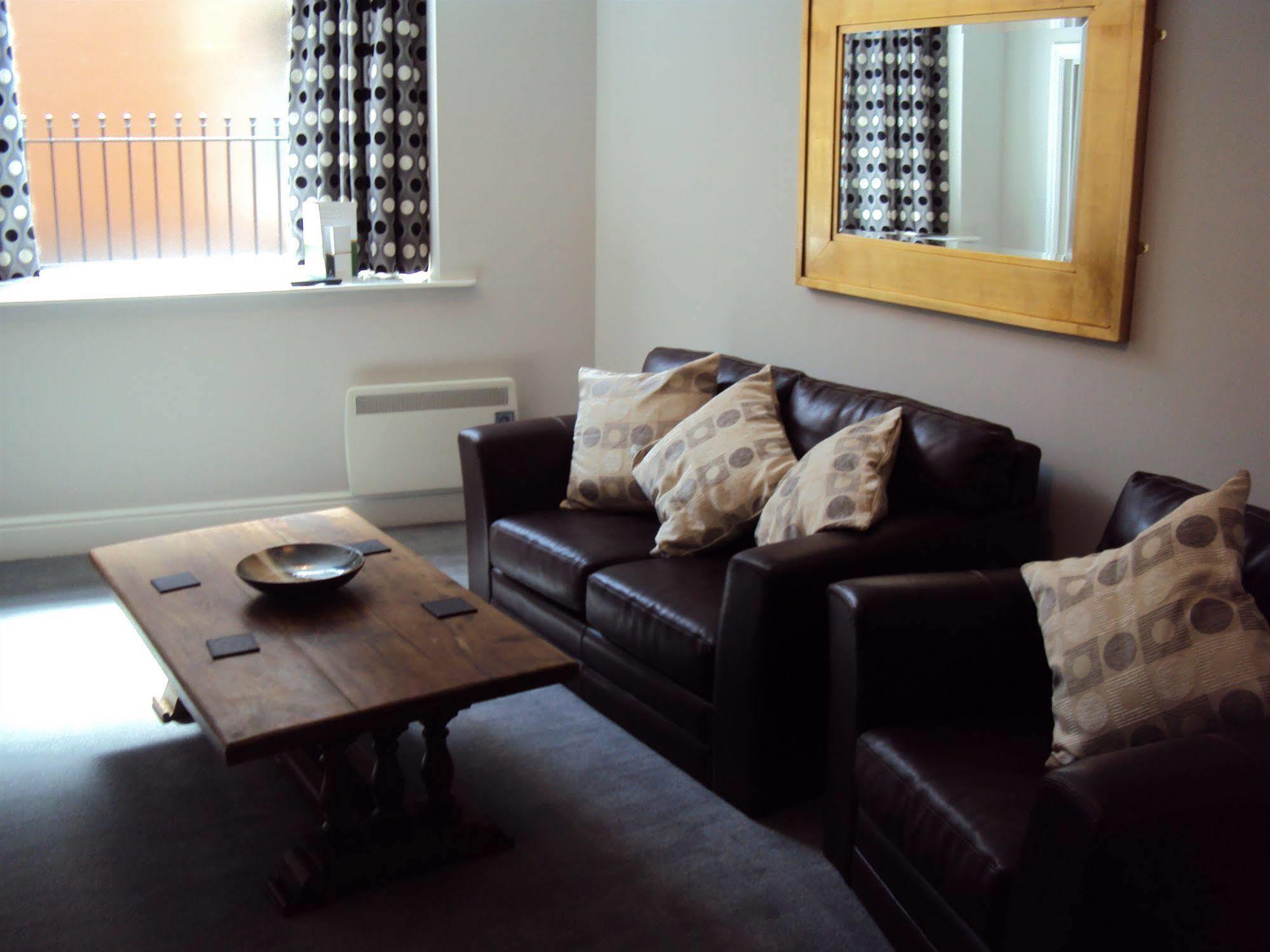 Jeffersons Hotel & Serviced Apartments (Adults Only) Barrow-in-Furness Exteriör bild