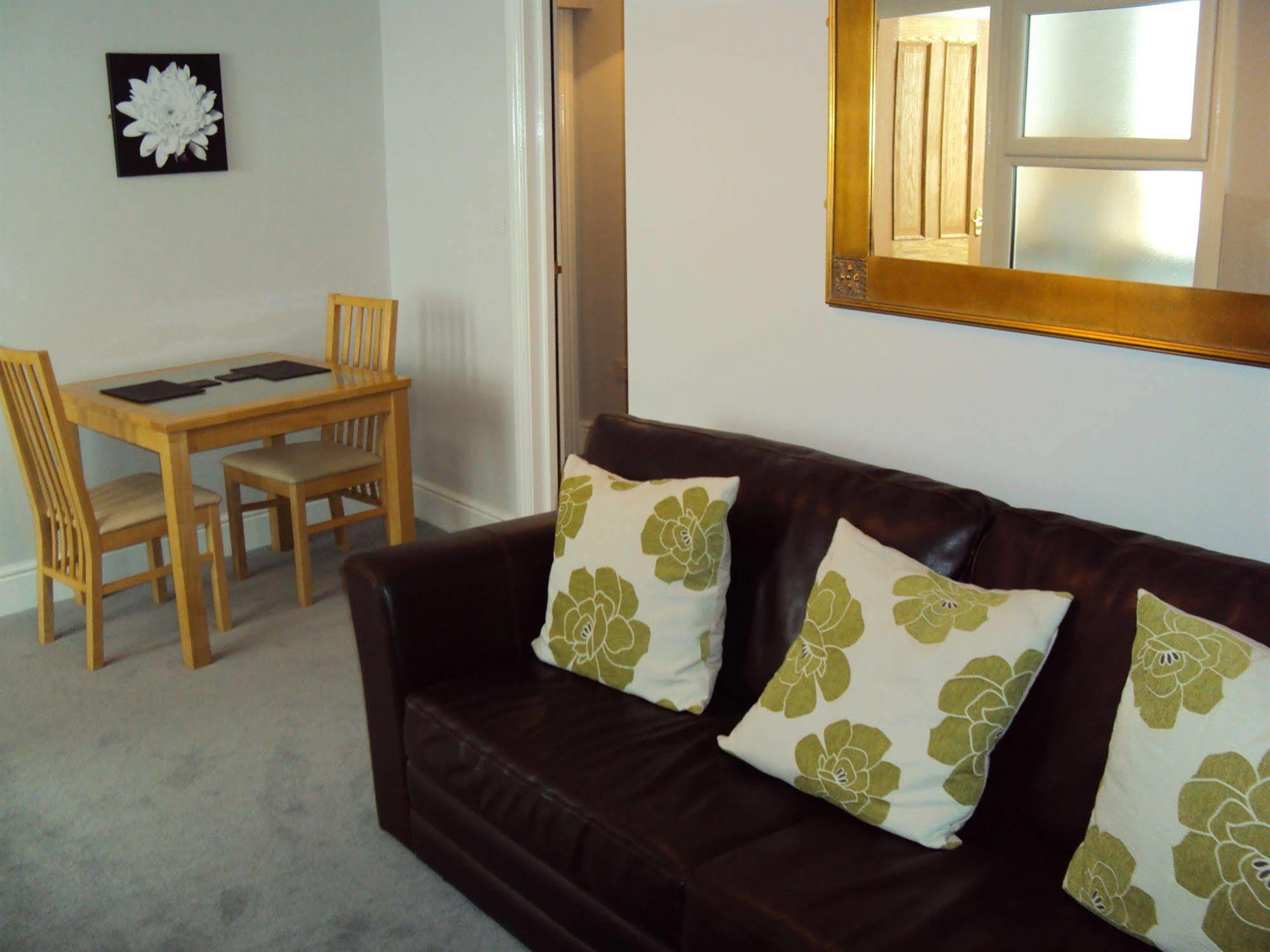 Jeffersons Hotel & Serviced Apartments (Adults Only) Barrow-in-Furness Exteriör bild